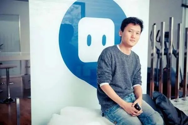 女人都是用什么交友软件聊天的？